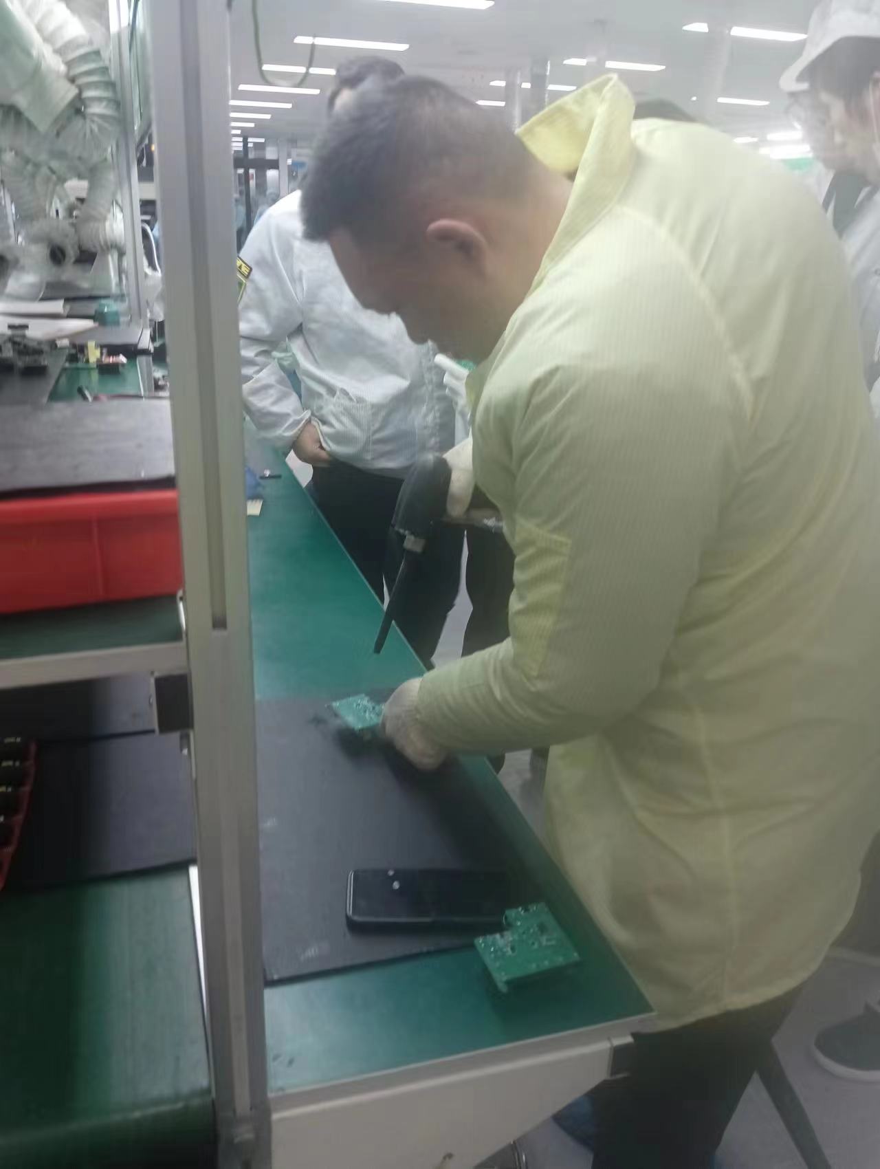 吾爱干冰现场去毛刺清洗作业